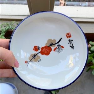 Small Catch All Bowl with Flower Decor ❤️💙